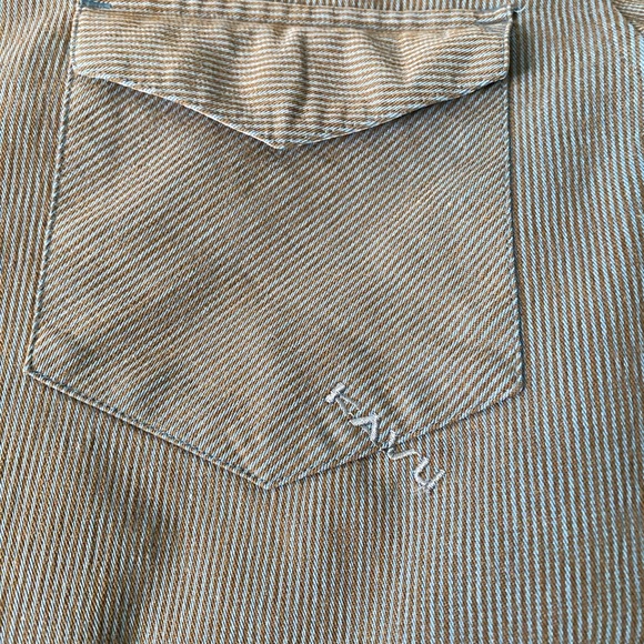 Kavu Shirt Adult Medium Gray Striped Short Sleeve Button Up - Picture 5 of 8